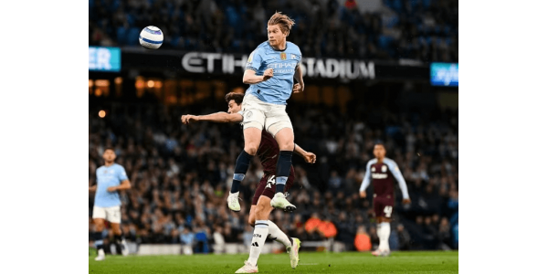Manchester City versloeg Villa met 2-1 en won de belangrijke strijd om de top vijf Manchester City versloeg Villa met 2-1 en won de belangrijke strijd om de top vijf